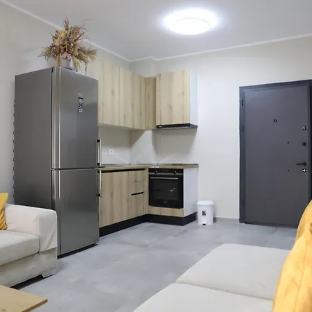Iii Appartement *